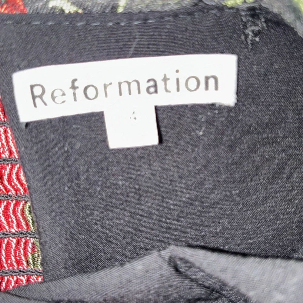 Reformation Giorgia Corset Size 4 Black Top With Red And Green Floral Zip Back - Picture 5 of 8